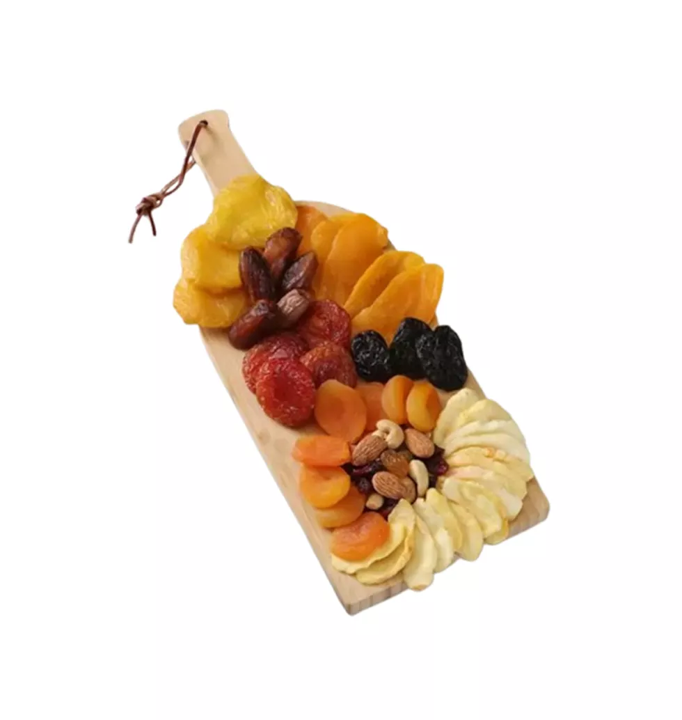 Wine-Themed Dried Fruit Delight