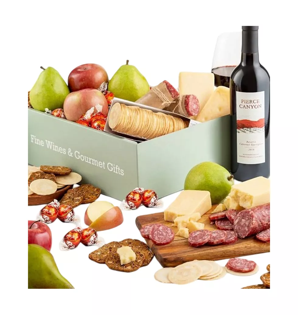 Wine & Treats Delight Box